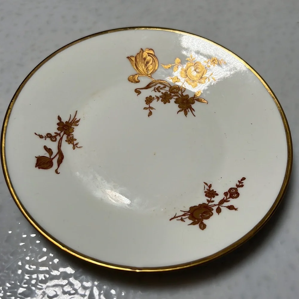 Vintage Noritake Ivory China Suffolk Coffee/Tea Cups Japan Set 5 - Picture 2 of 8